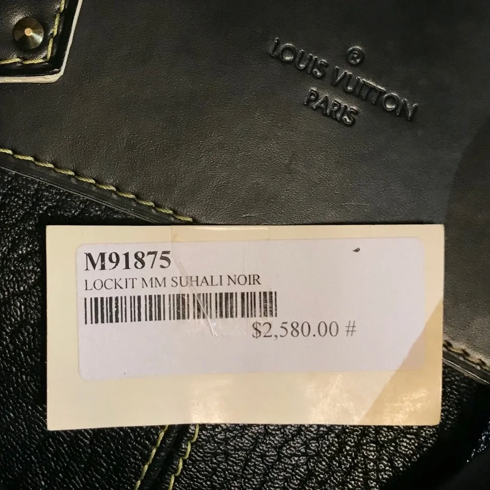 Louis Vuitton Suhali Noir Lockit PM Bag - Picture 12 of 14